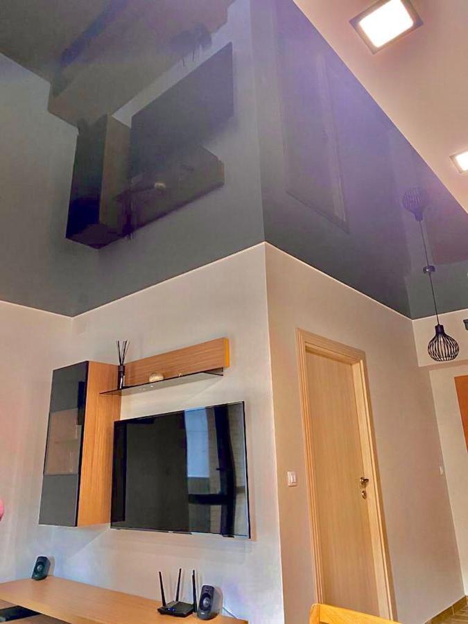 Criss Apartament Сіная Екстер'єр фото